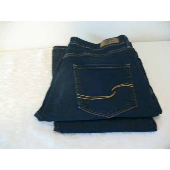 Levis Signature Modern Bootcut Jeans 